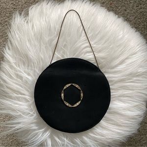 Vintage Round Clutch with Embellishment
